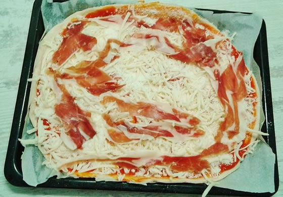 Vista 1 Assiette Pizza Jambon Ib&eacute;rique Pata Negra